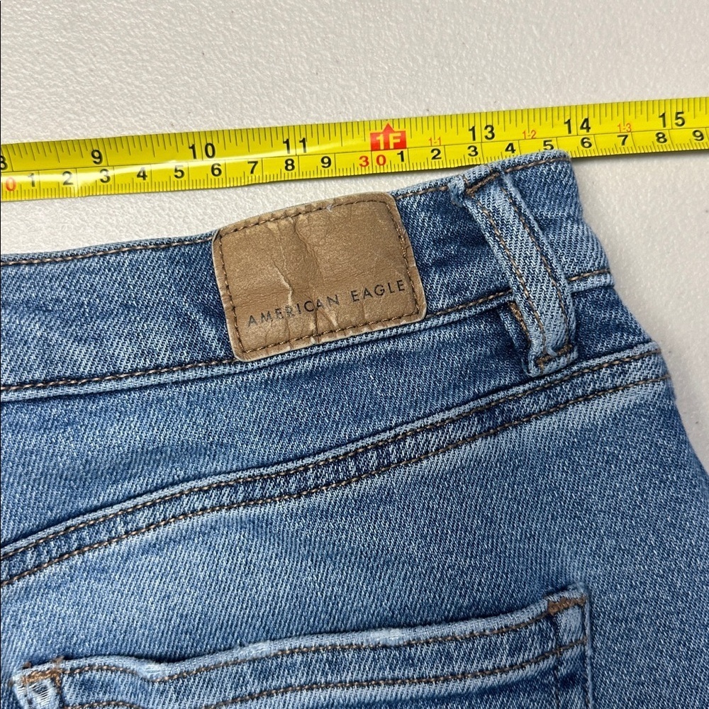 American Eagle Mom Jeans - Picture 7 of 8